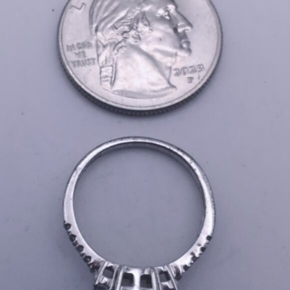 925 Sterling 2 pc Ehagement Ring with band and GENUINE Diamonds - Picture 4 of 11